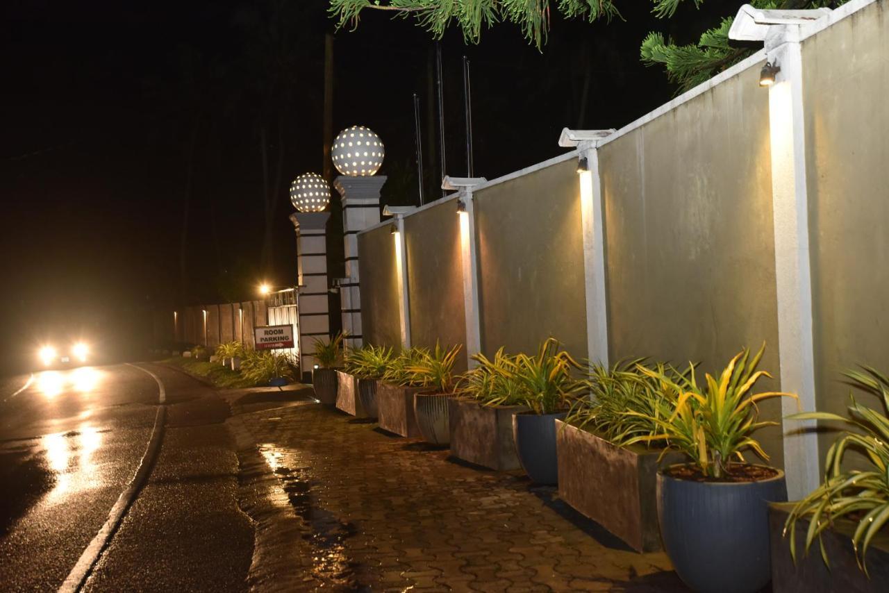 New Ocean Hill Hotel Hikkaduwa Exteriér fotografie