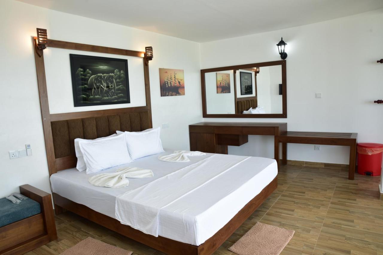 New Ocean Hill Hotel Hikkaduwa Exteriér fotografie